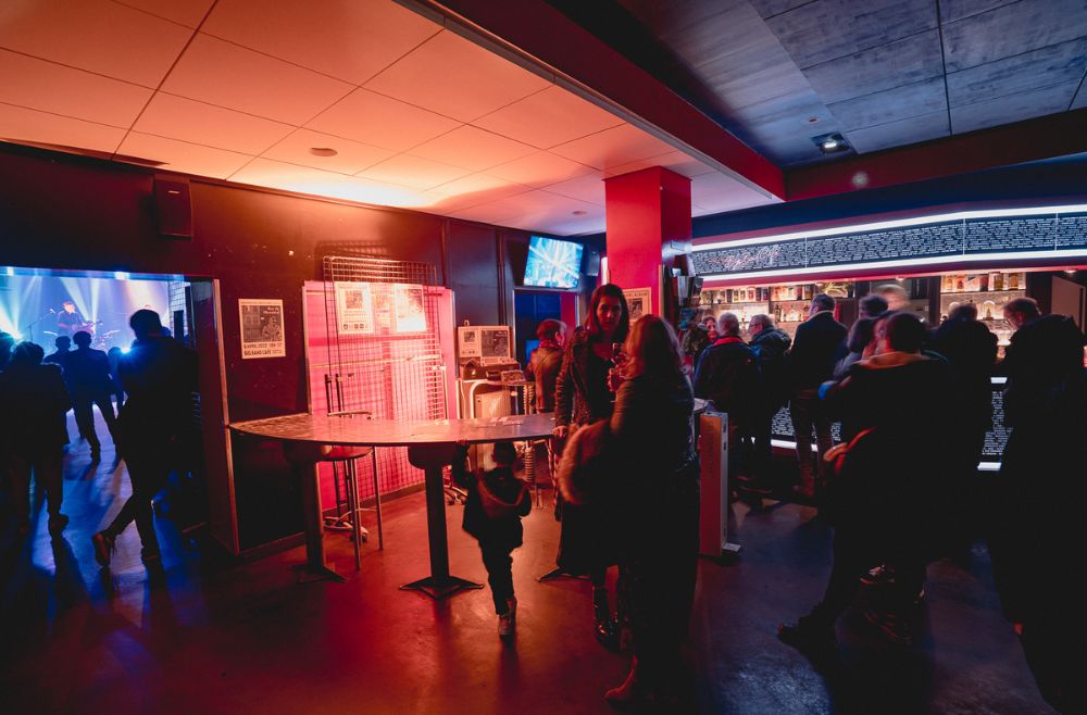 salle de concert du bbc et bar