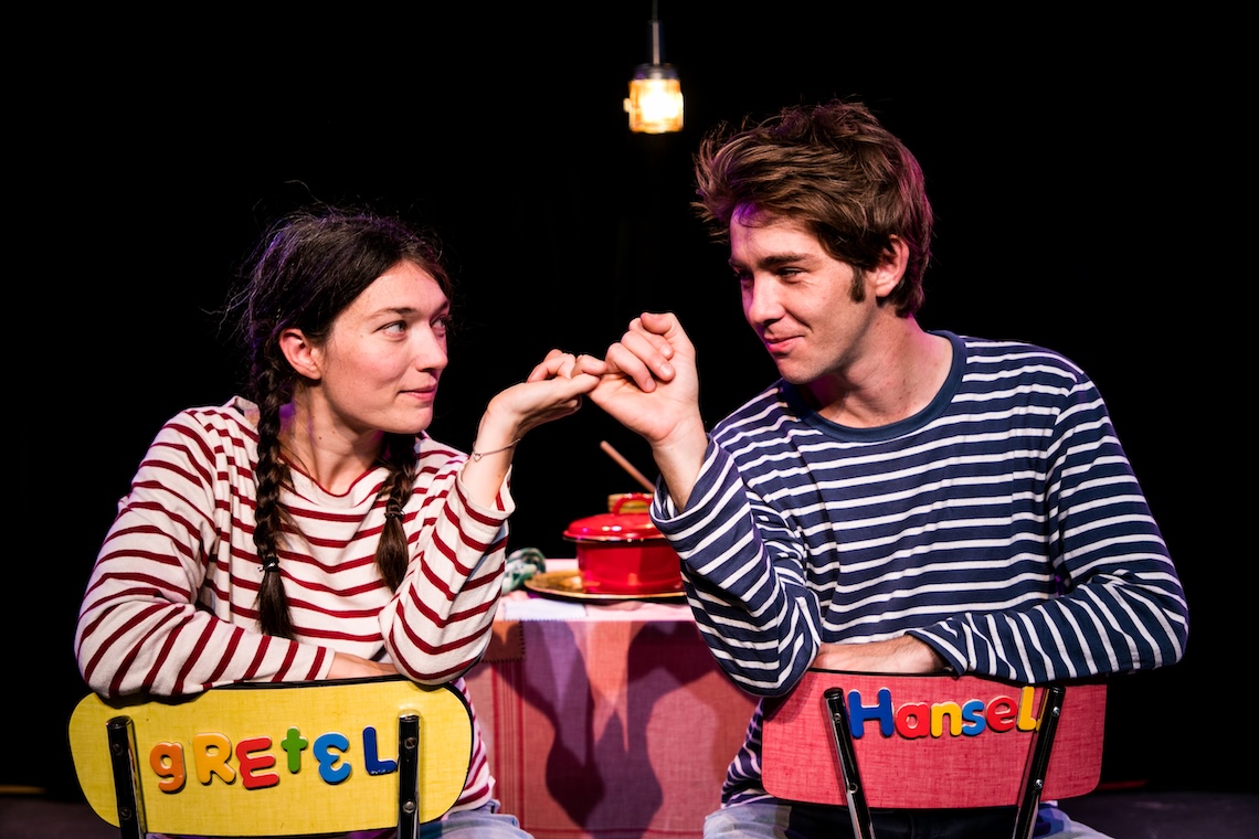 looking-for-my-left-hand-hansel-et-gretel